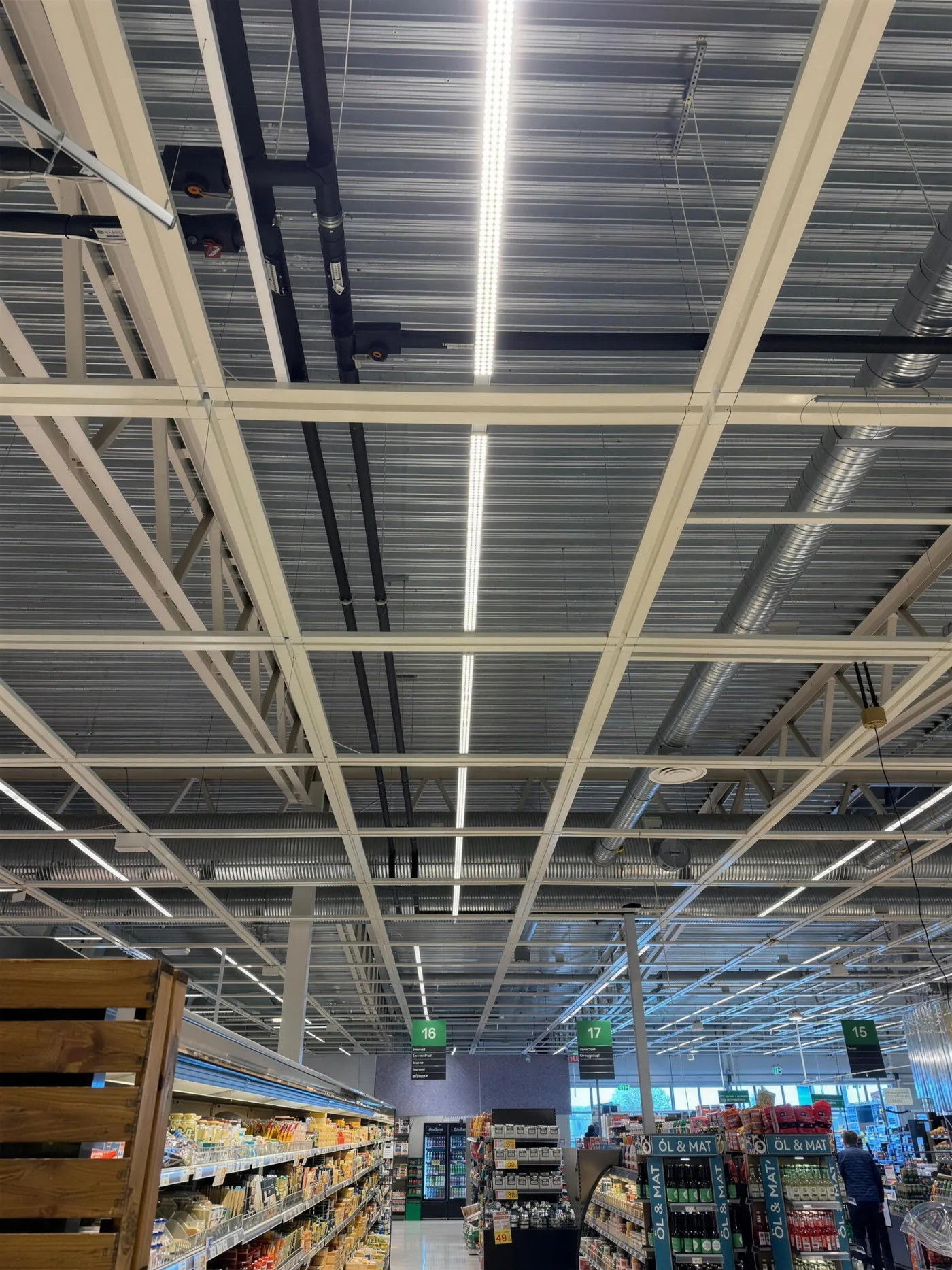 Ny energieffektiv LED-installation i Coop Falköping